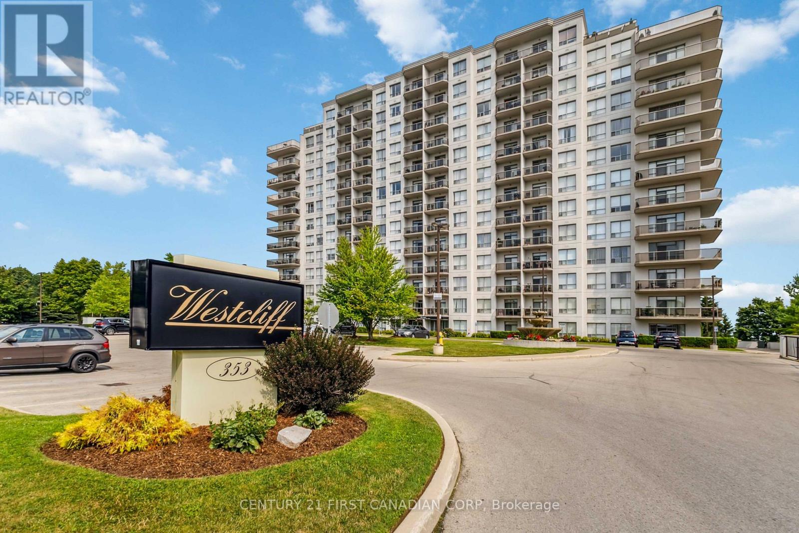 1002 - 353 COMMISSIONERS ROAD W, London South (South D)