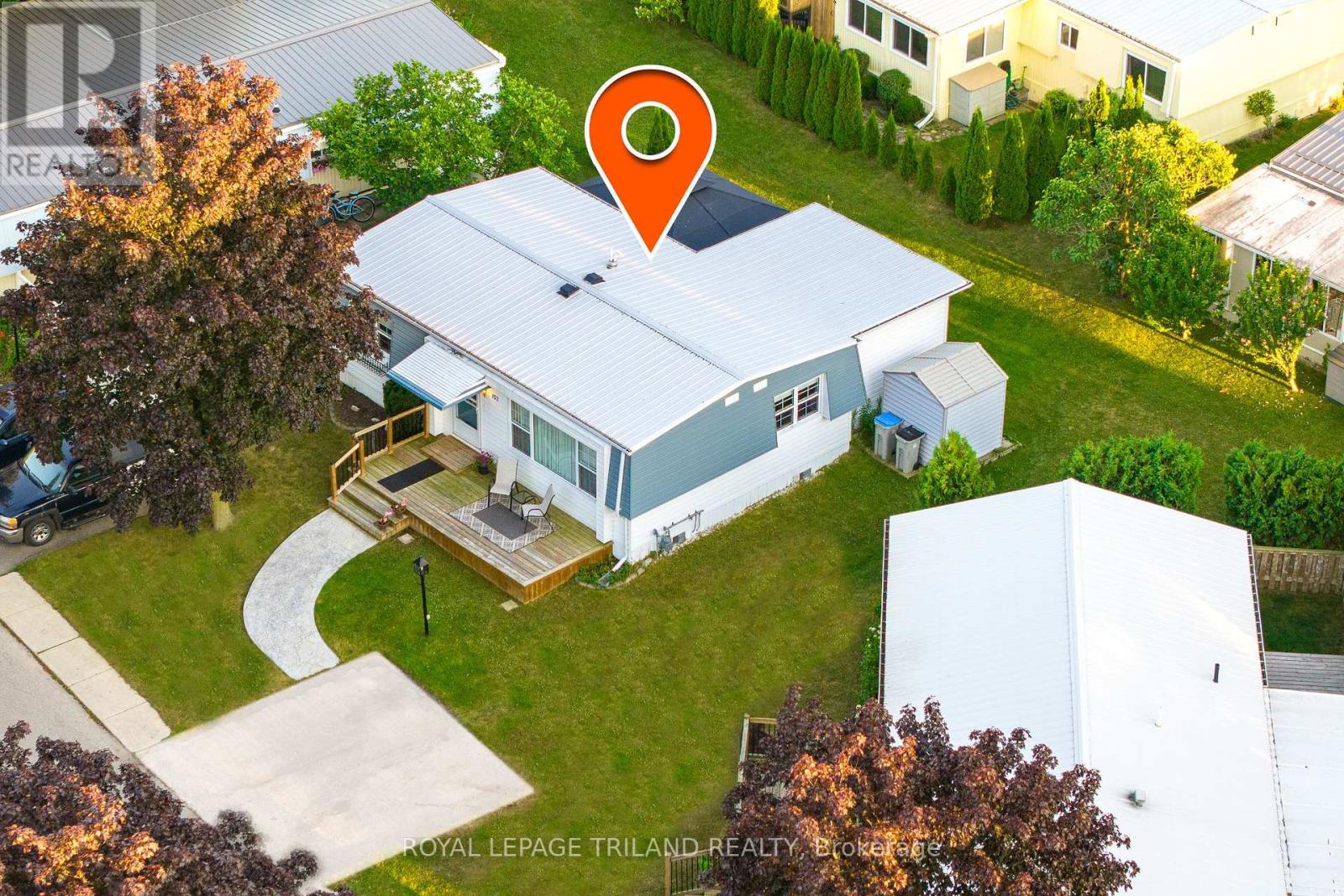 152 PEBBLE BEACH PARKWAY, South Huron (Stephen)