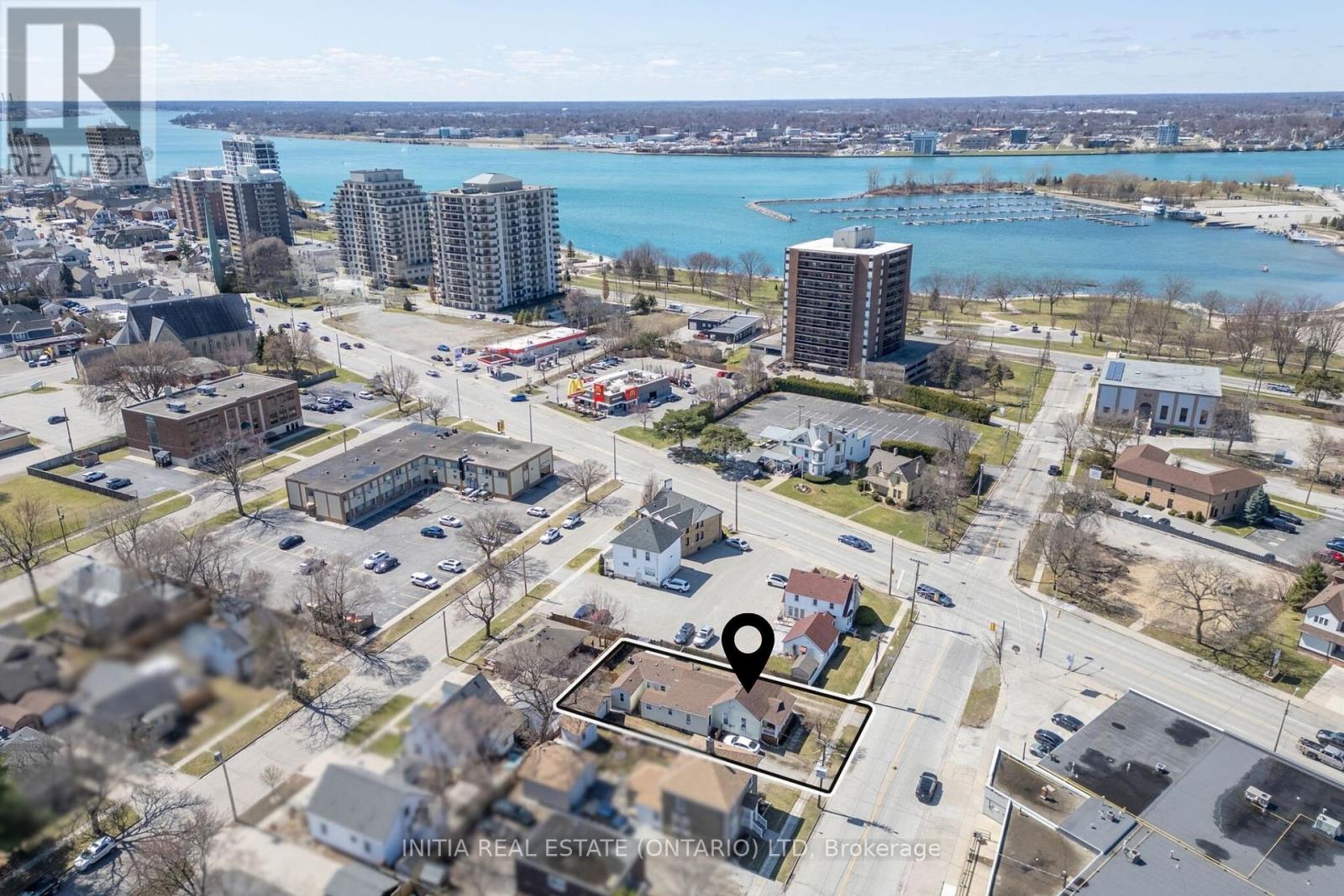 187 MAXWELL STREET, Sarnia