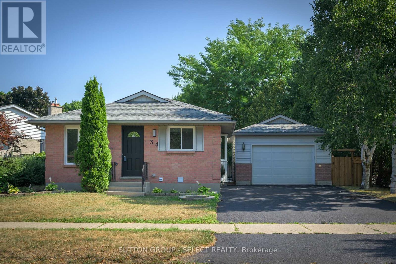 34 RIPLEY ROAD, London East (East D)