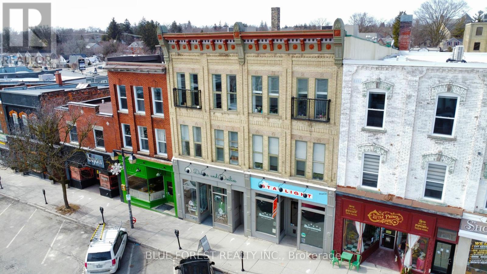 302 - 64 WELLINGTON STREET, Stratford