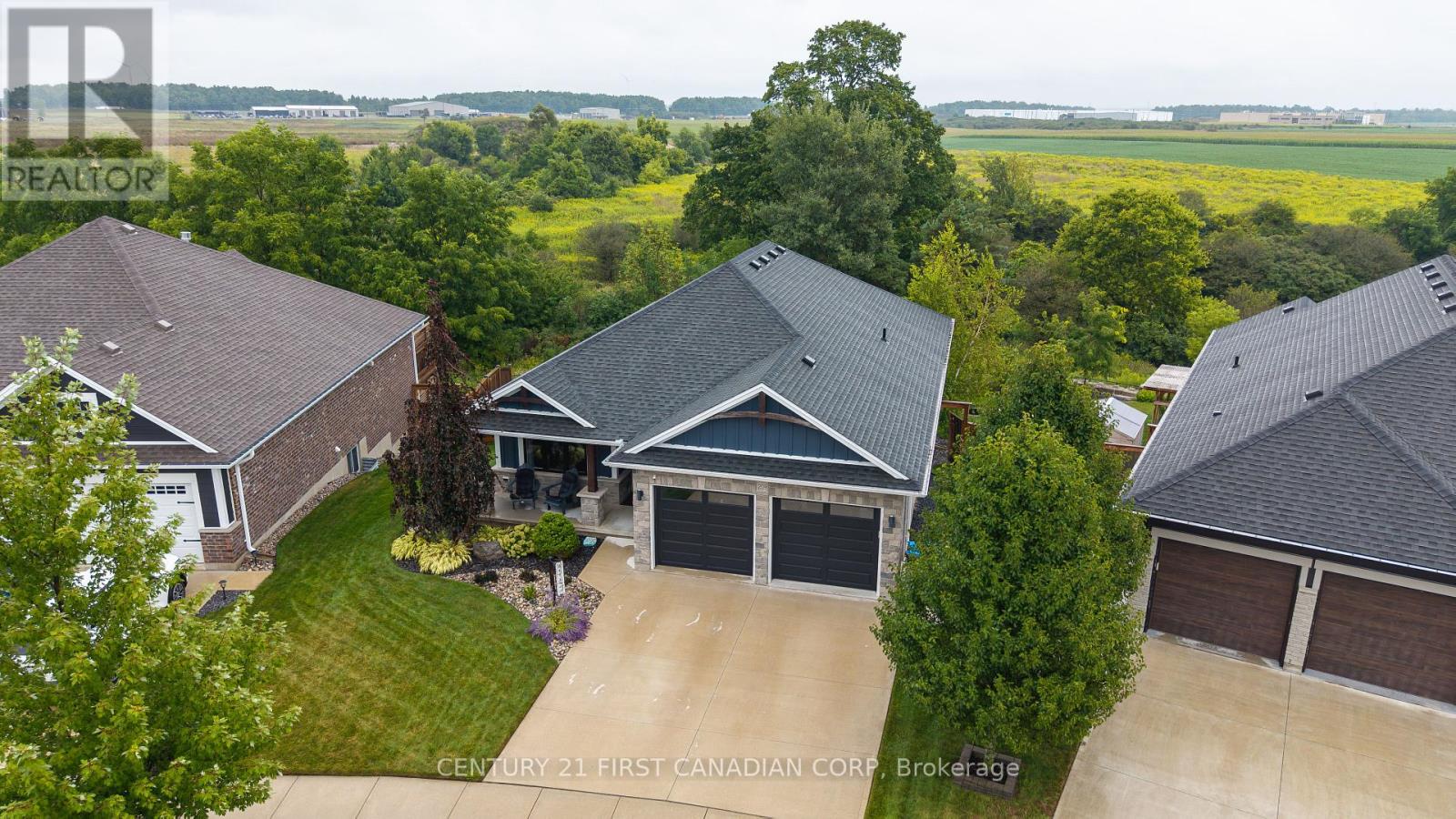 209 EVERETT LANE, Strathroy-Caradoc (NE)