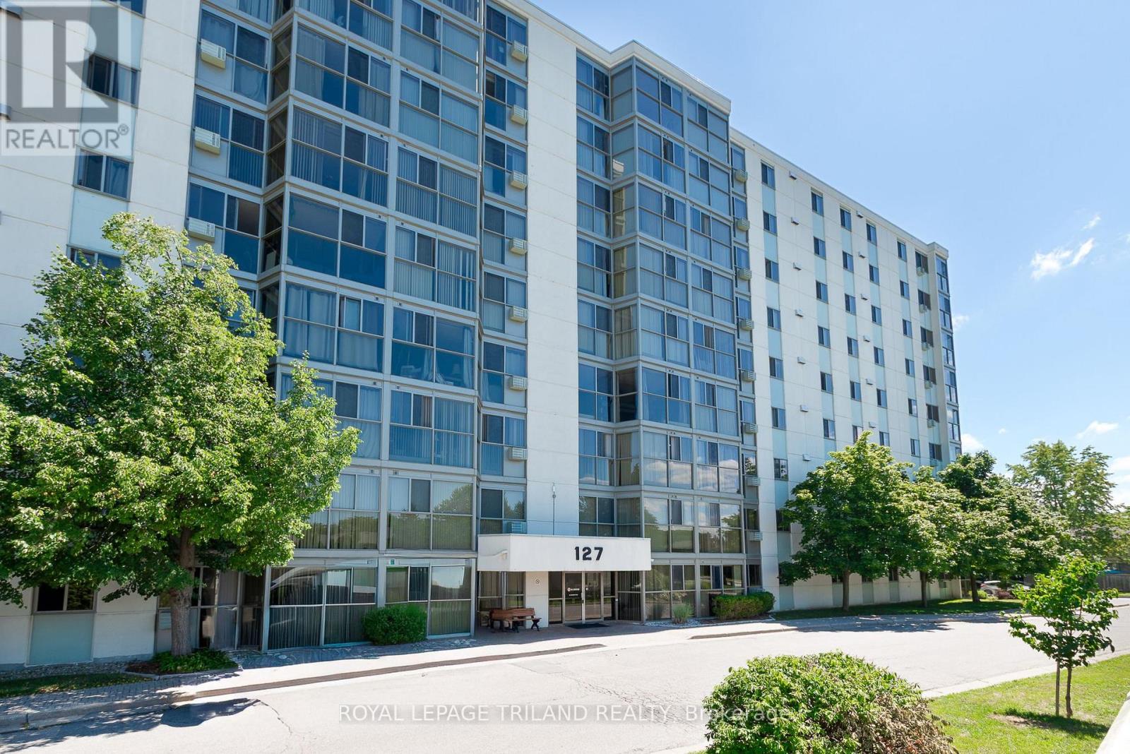 802 - 127 BELMONT DRIVE, London South (South O)