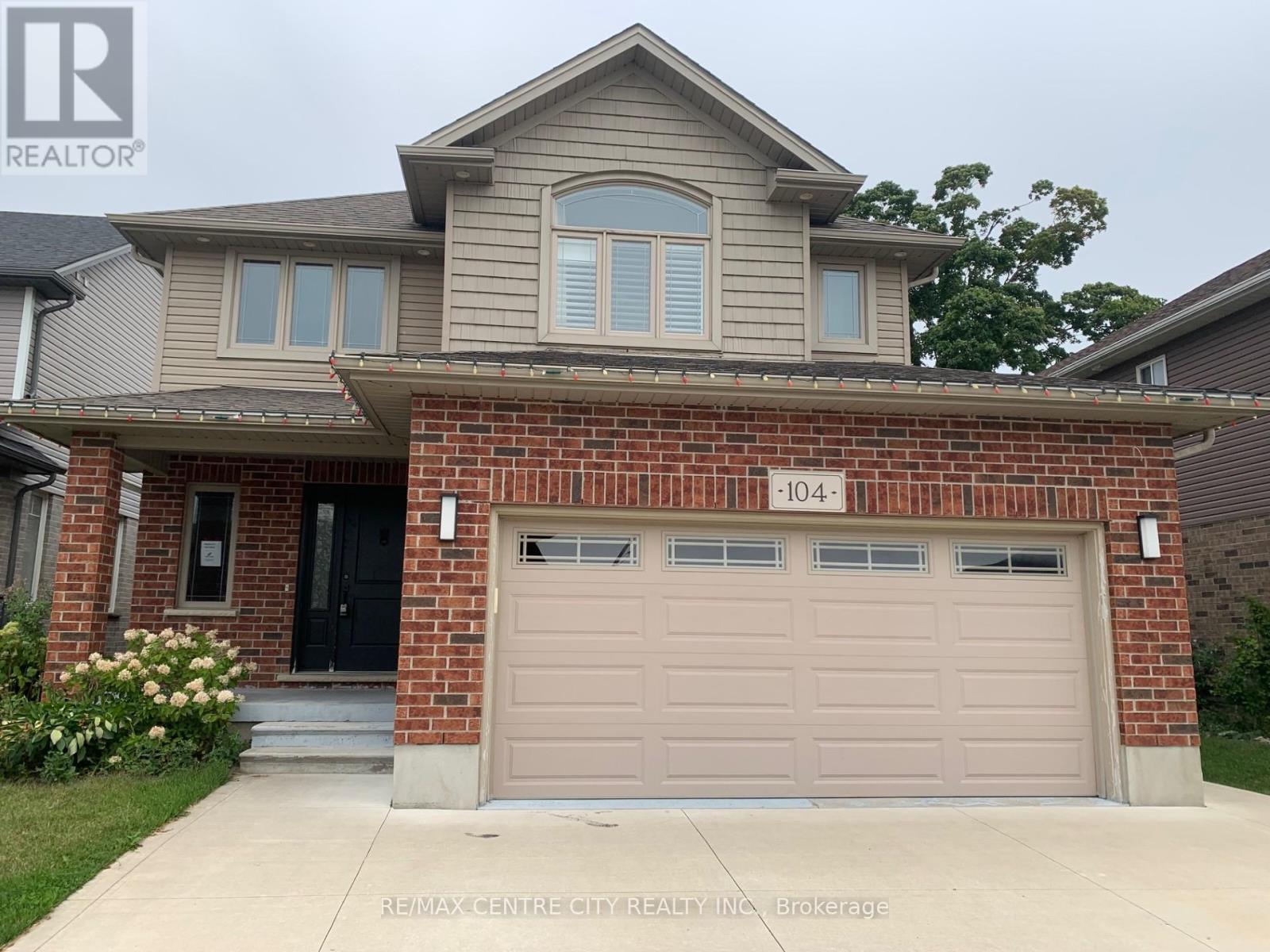 104 WALKER ROAD, Ingersoll (Ingersoll - South)