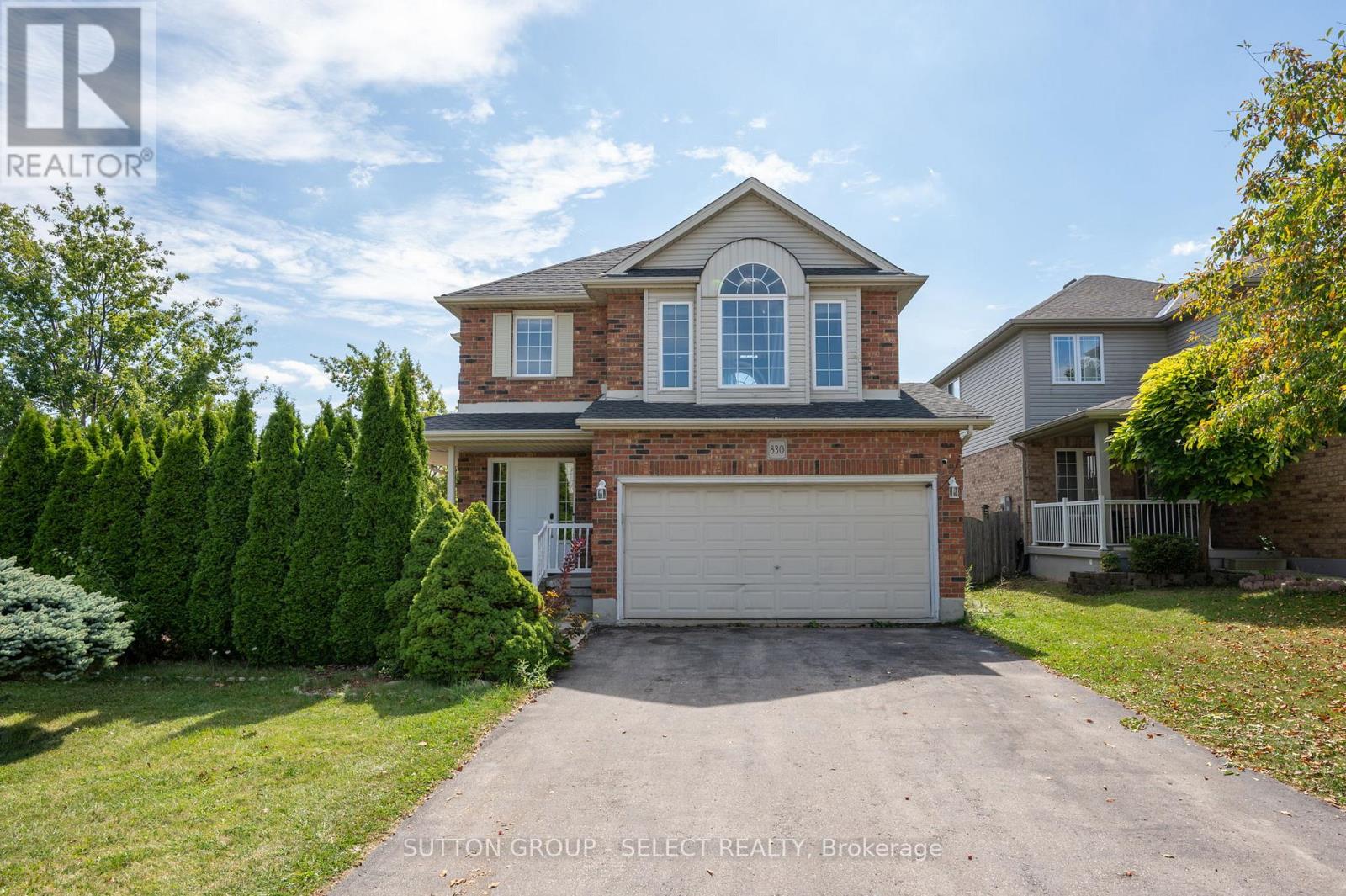830 CRESTHAVEN CRESCENT, London South (South L)