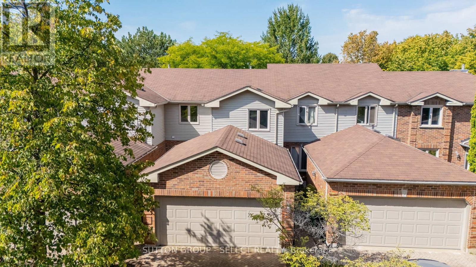 3 - 70 SUNNYSIDE DRIVE, London North (North G)