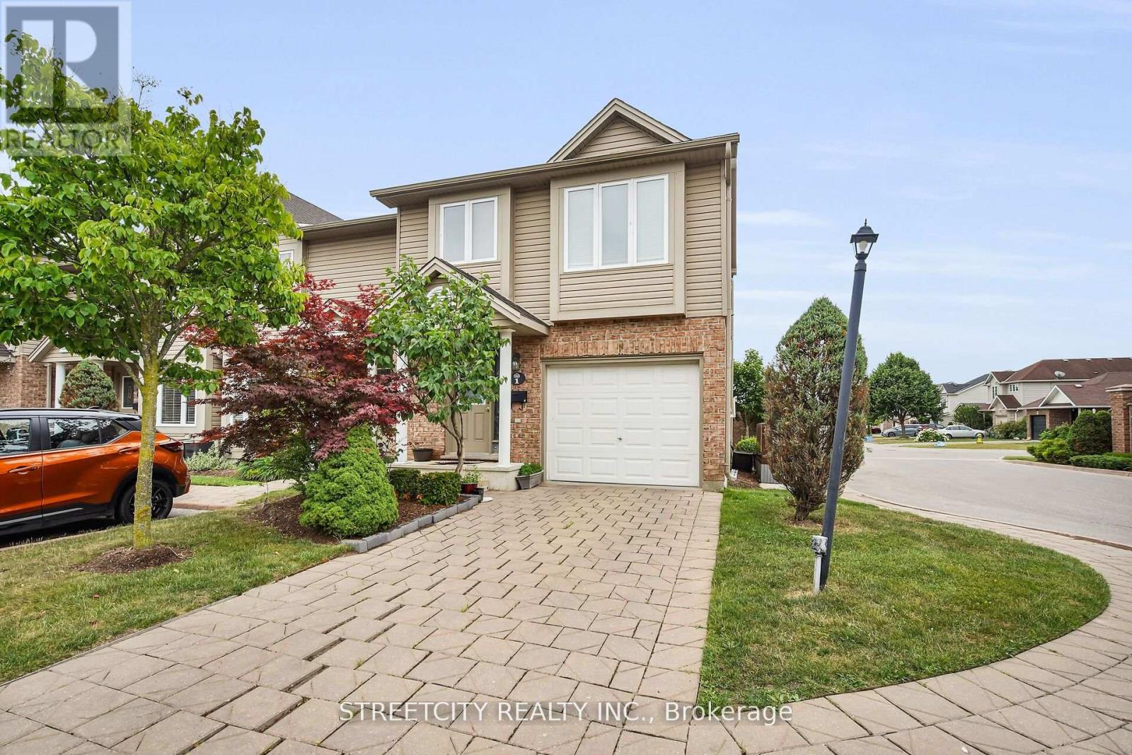 1 - 1320 SAVANNAH DRIVE, London North (North C)