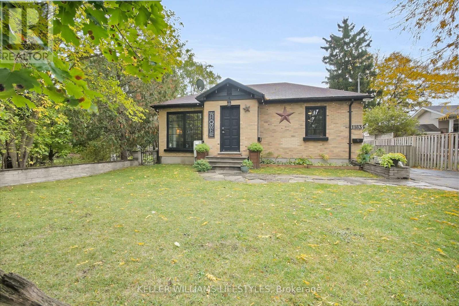 1183 PRINCESS AVENUE, London East (East G)