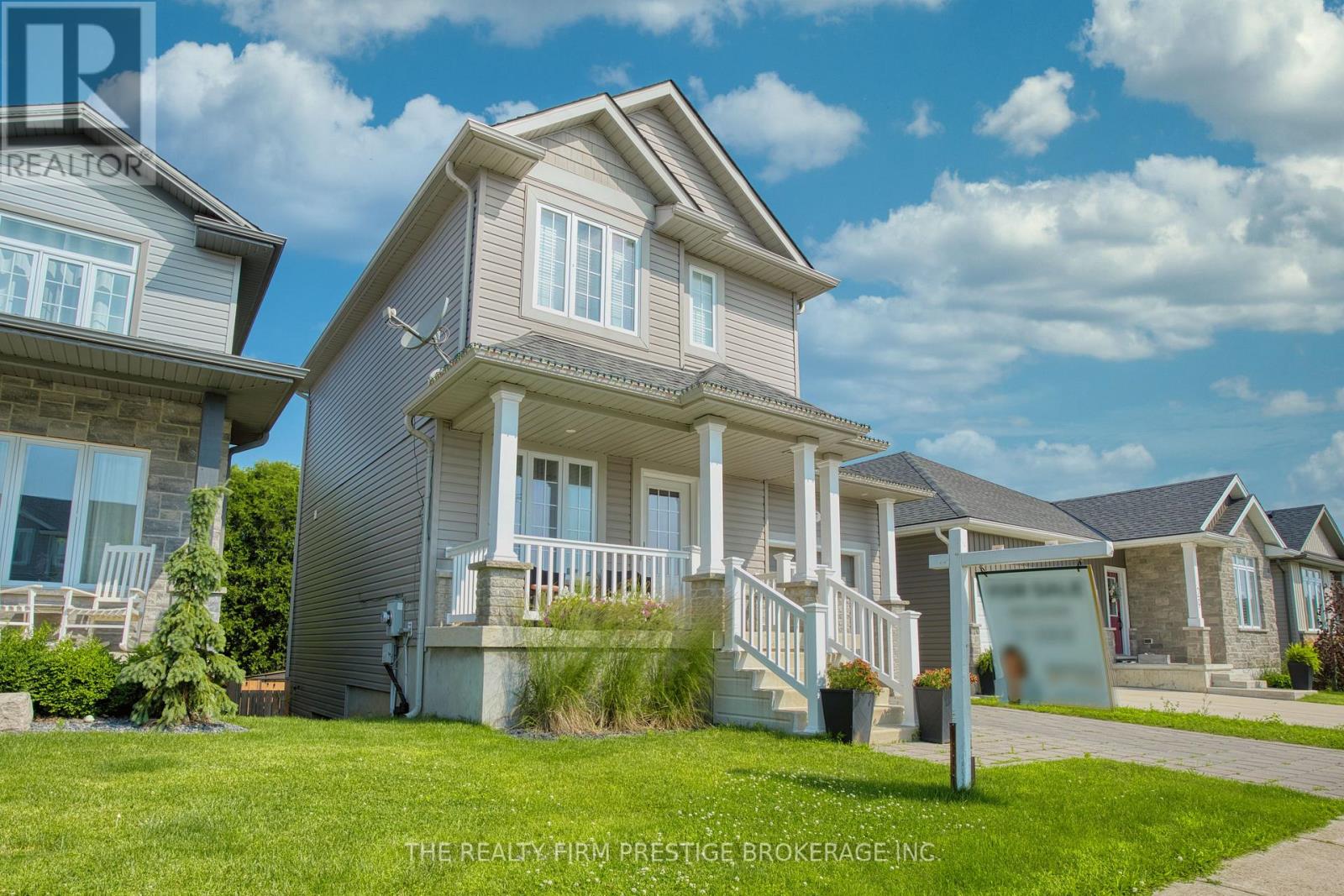 27 WILLIS AVENUE, Strathroy-Caradoc (SE)