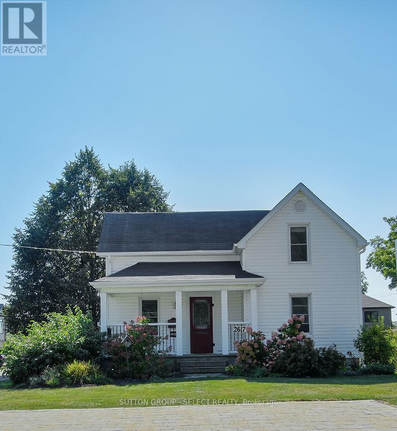 2617 QUEENS STREET, Strathroy-Caradoc (Mount Brydges)