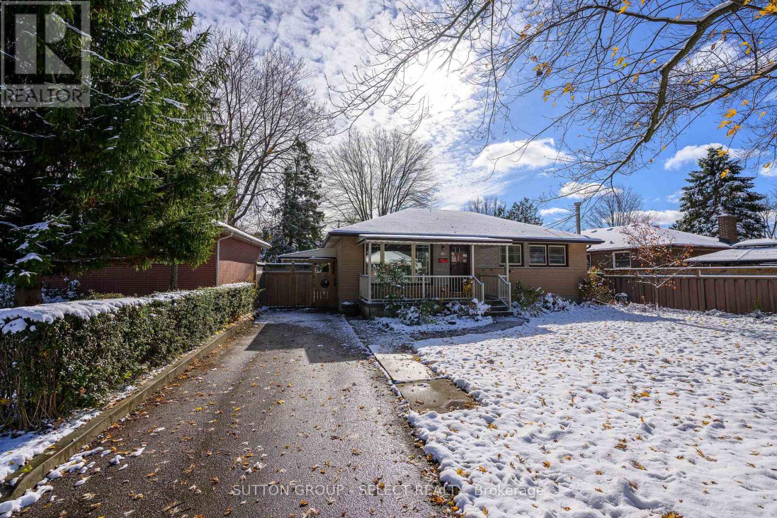 110 LAURENTIAN DRIVE N, London East (East O)