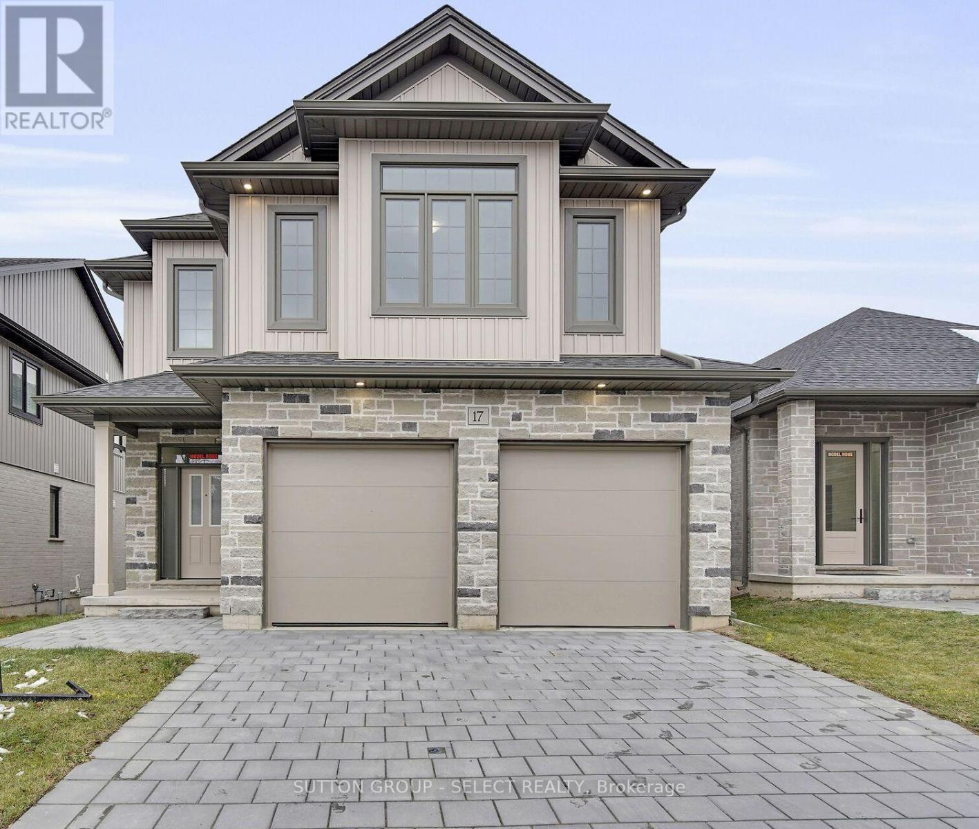 17 - 7966 FALLON DRIVE, Lucan Biddulph (Granton)