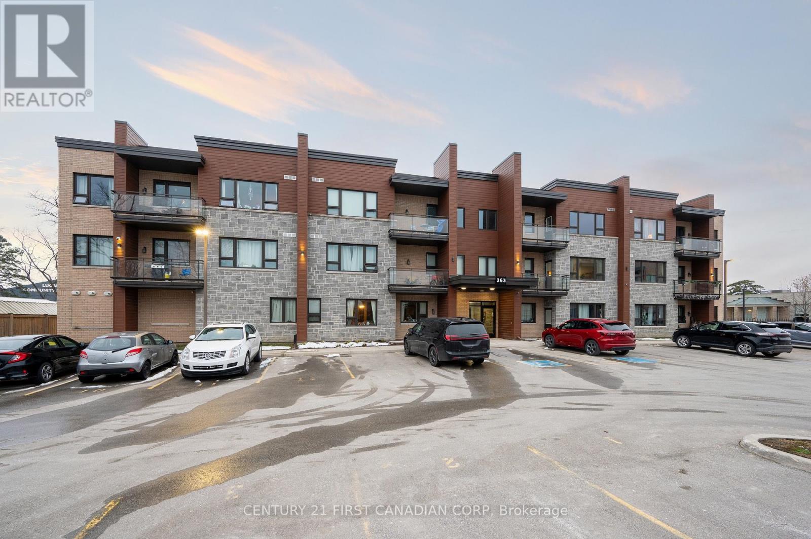 205 - 263 BUTLER STREET, Lucan Biddulph (Lucan)