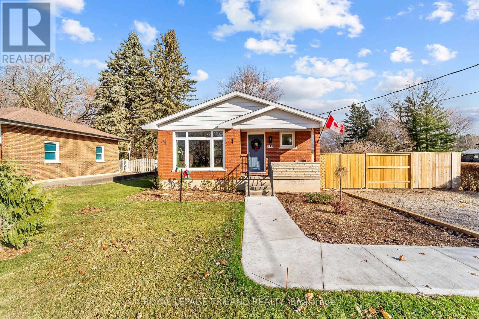 249 COAD STREET, Southwest Middlesex (Glencoe)