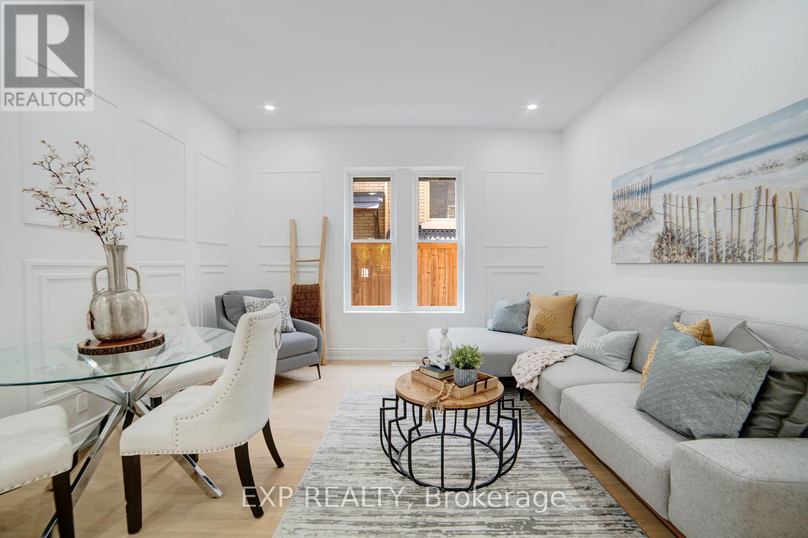 28 SPRINGBANK DRIVE, London South (South E)