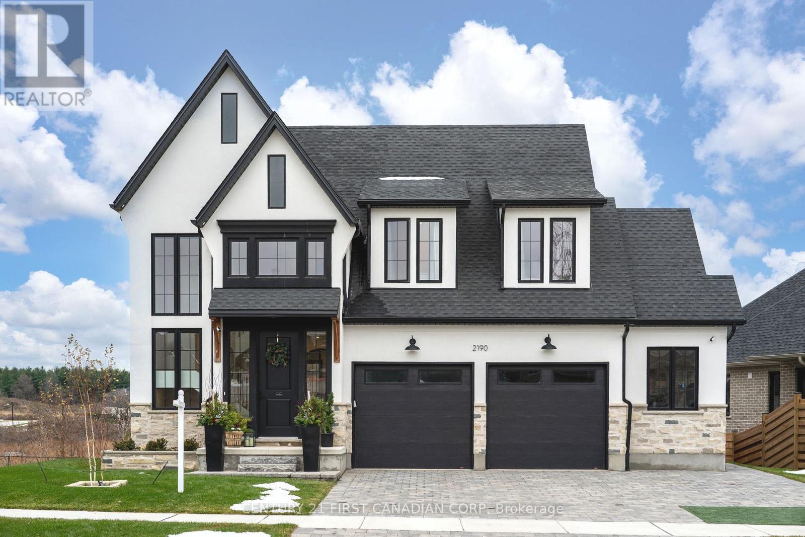 2190 LINKWAY BOULEVARD, London South (South A)