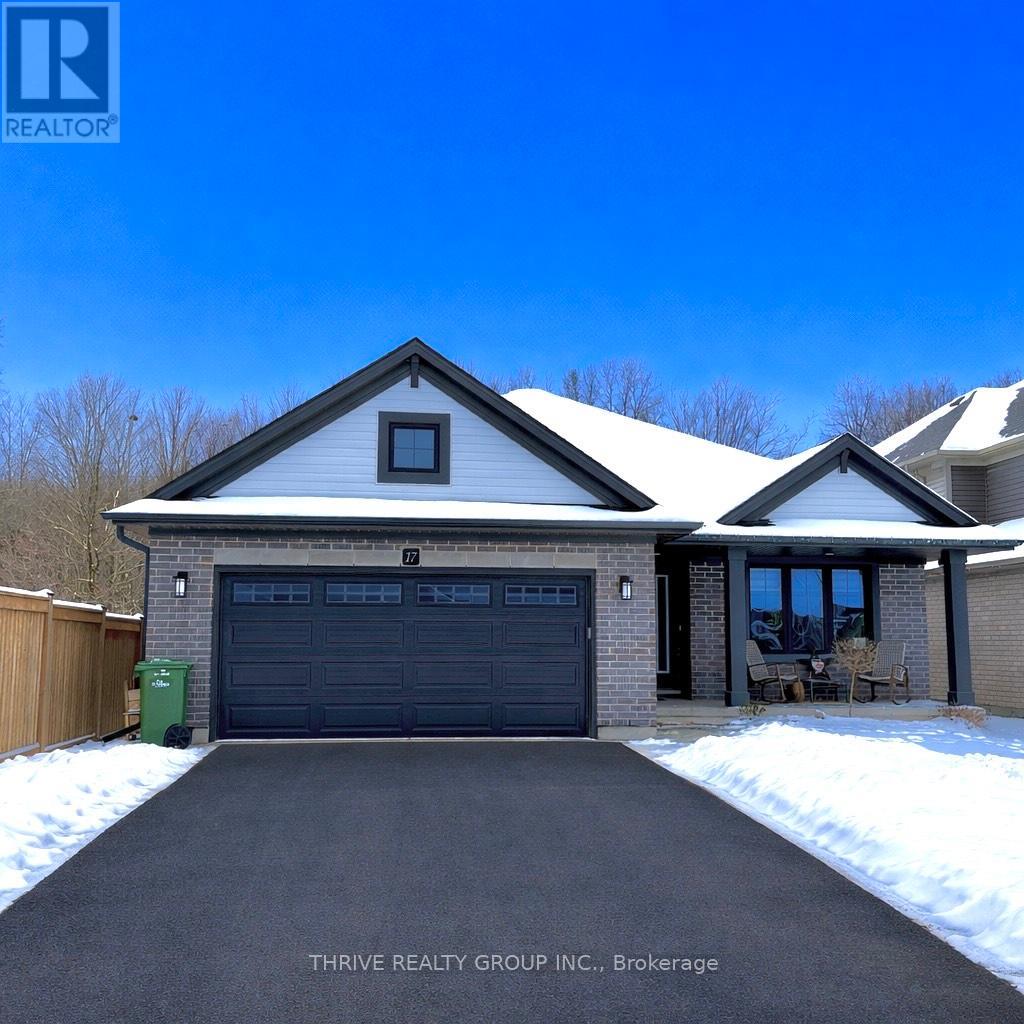 17 DUNNING WAY, St. Thomas