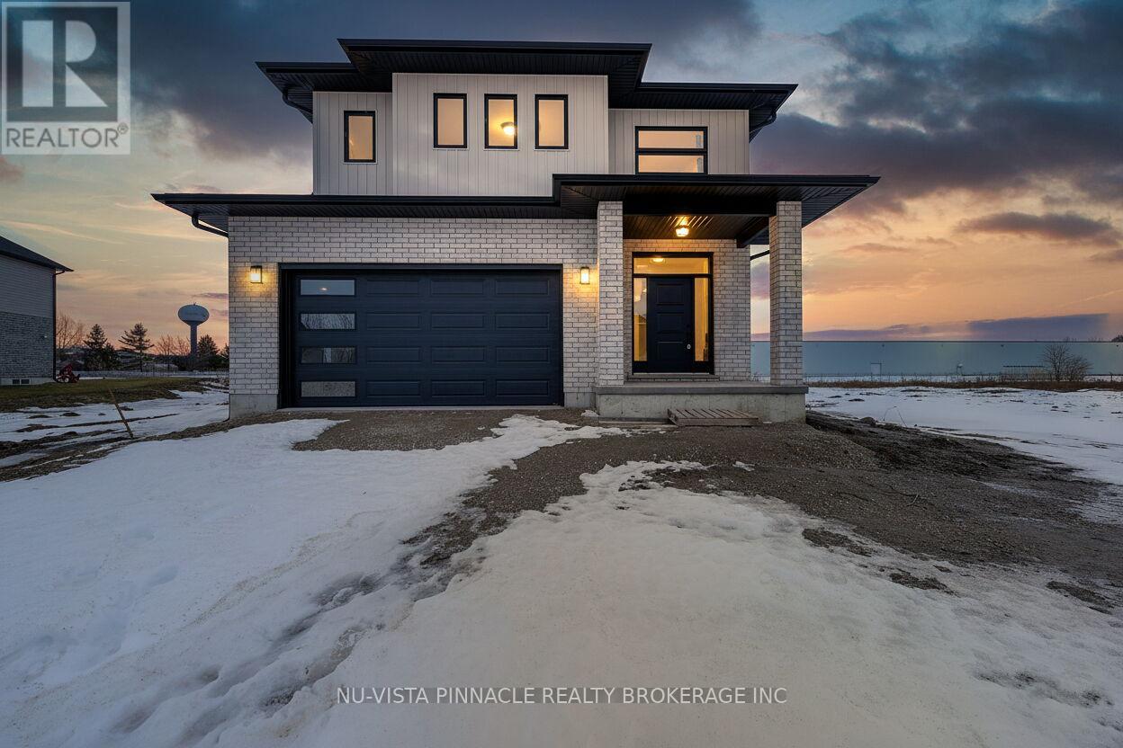 236 GREENE STREET, South Huron (Exeter)