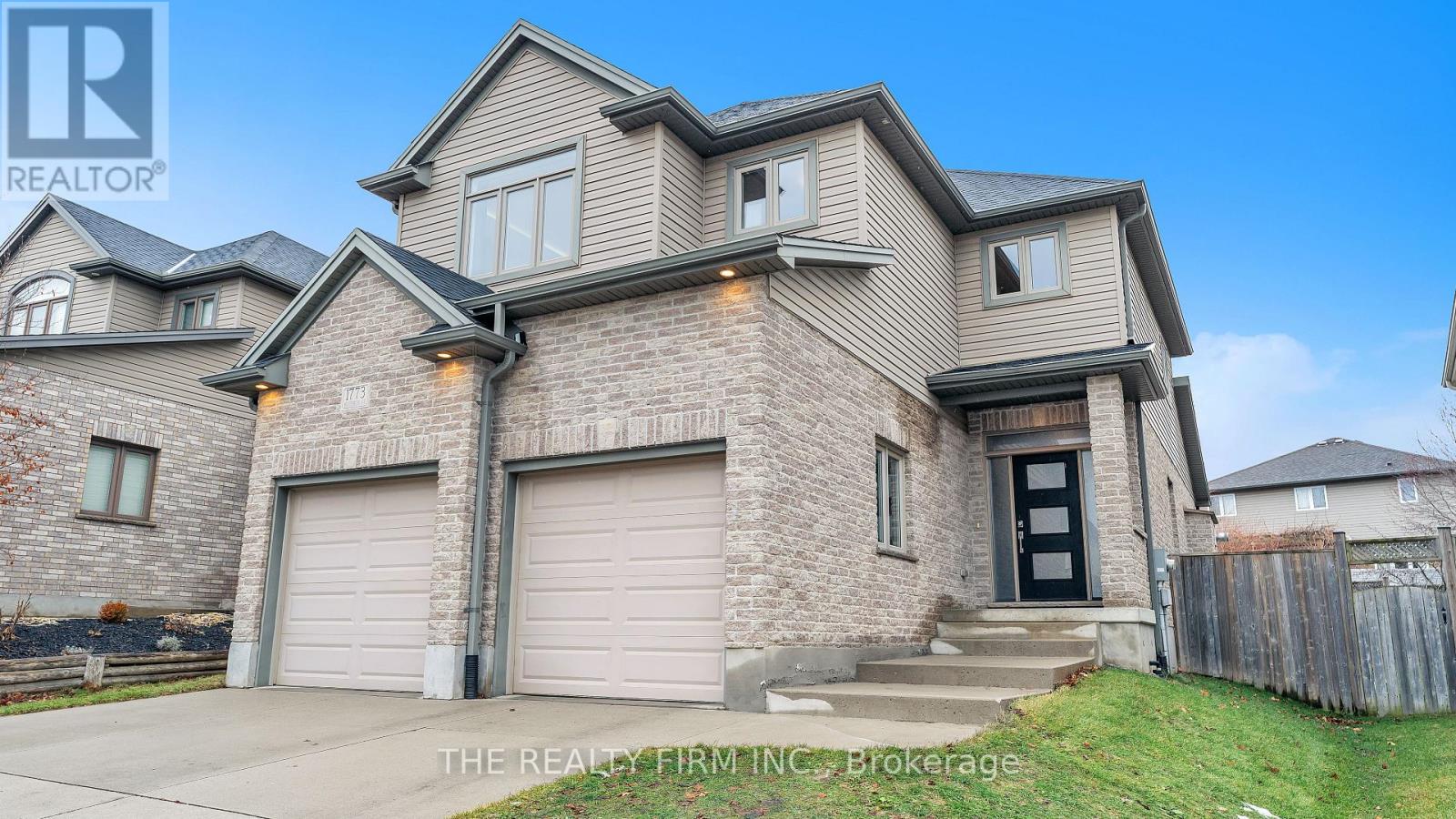 1773 BEAVERBROOK AVENUE, London North (North M)