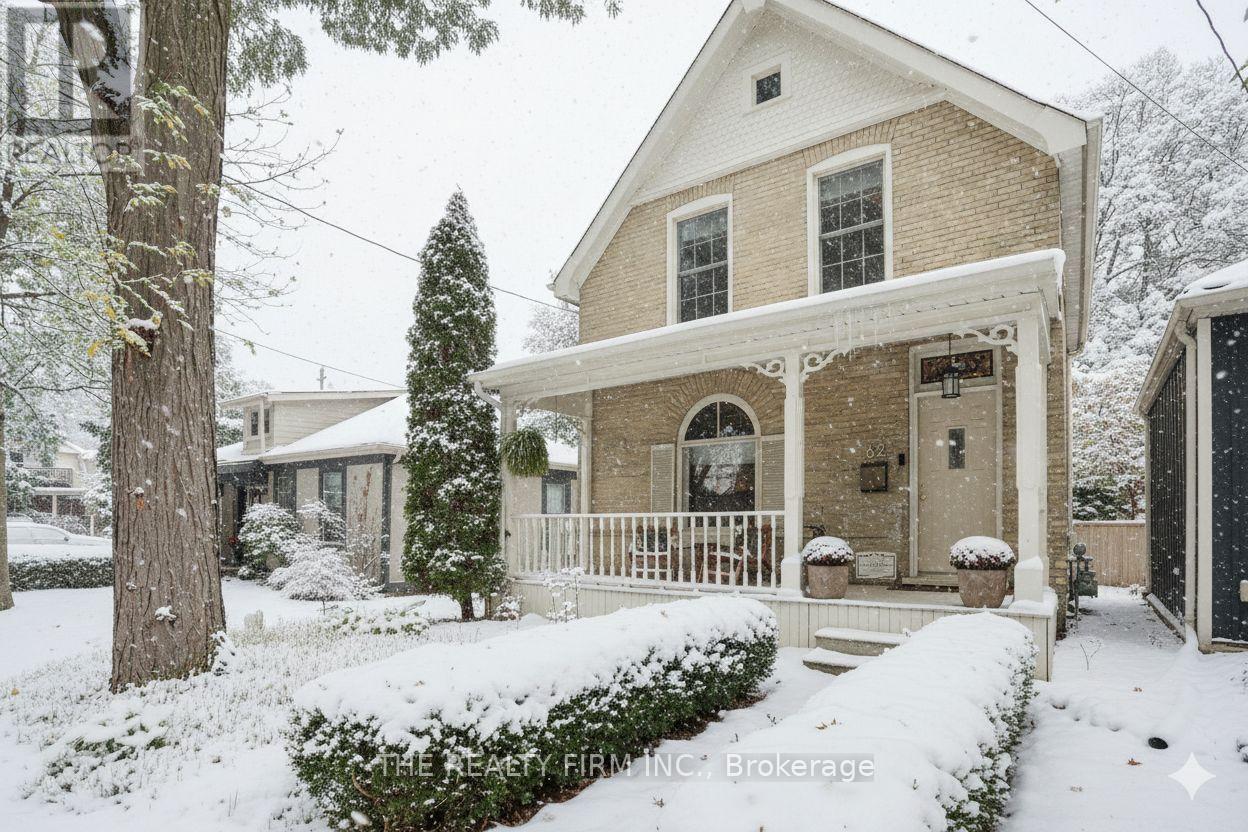 62 PALACE STREET, London East (East F)