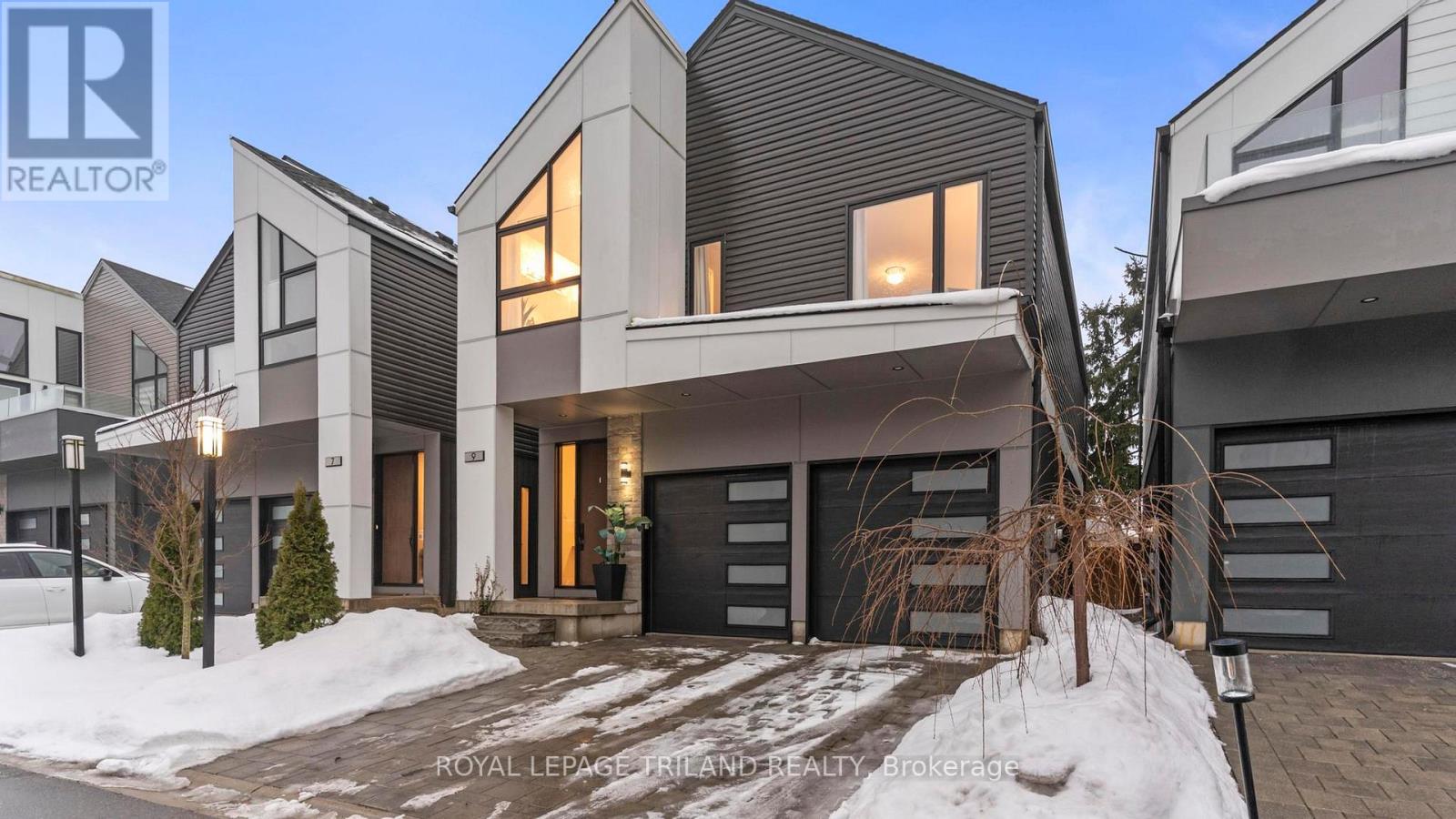 9 - 1195 RIVERSIDE DRIVE, London North (North O)