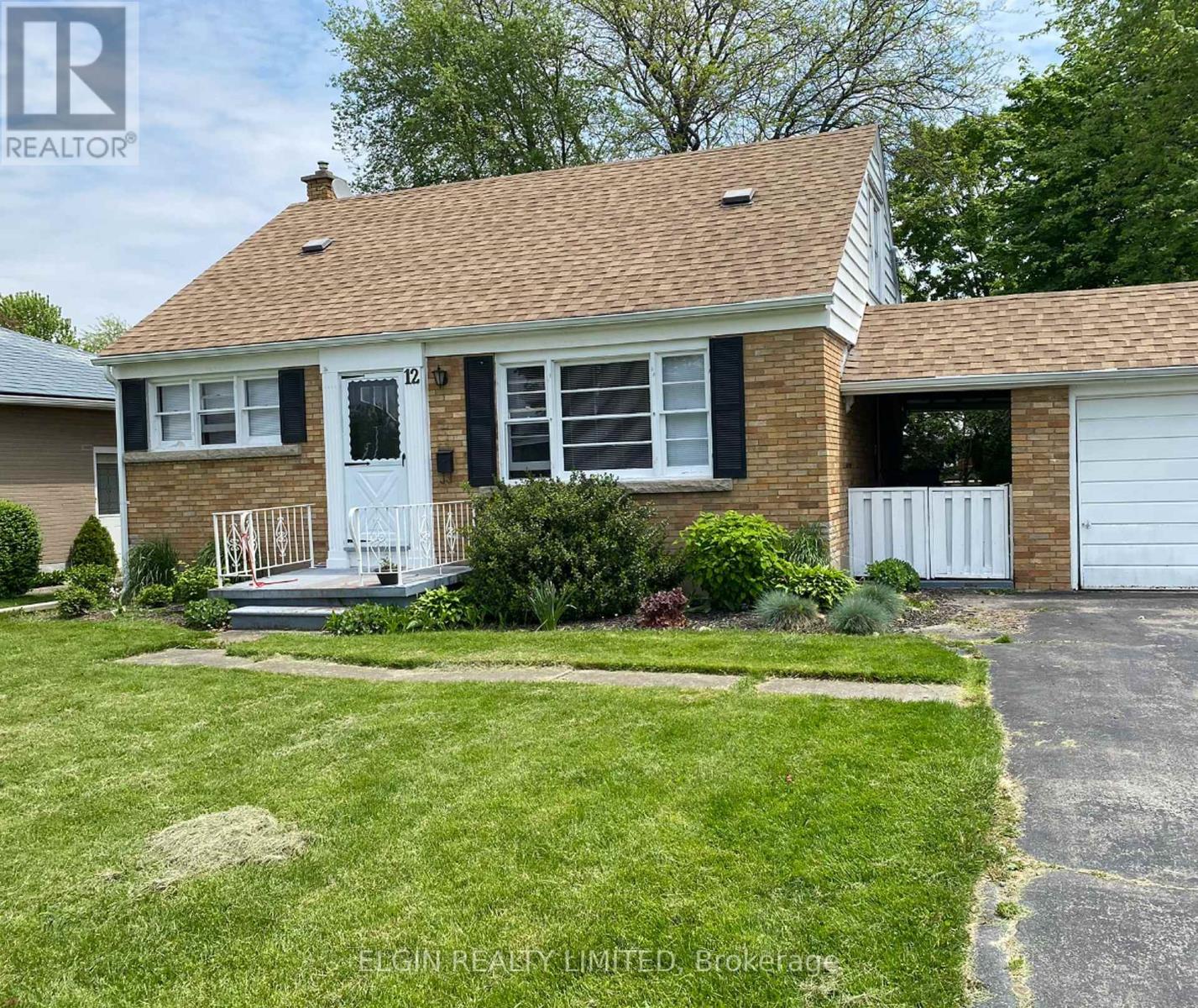 12 WOOD STREET S, St. Thomas