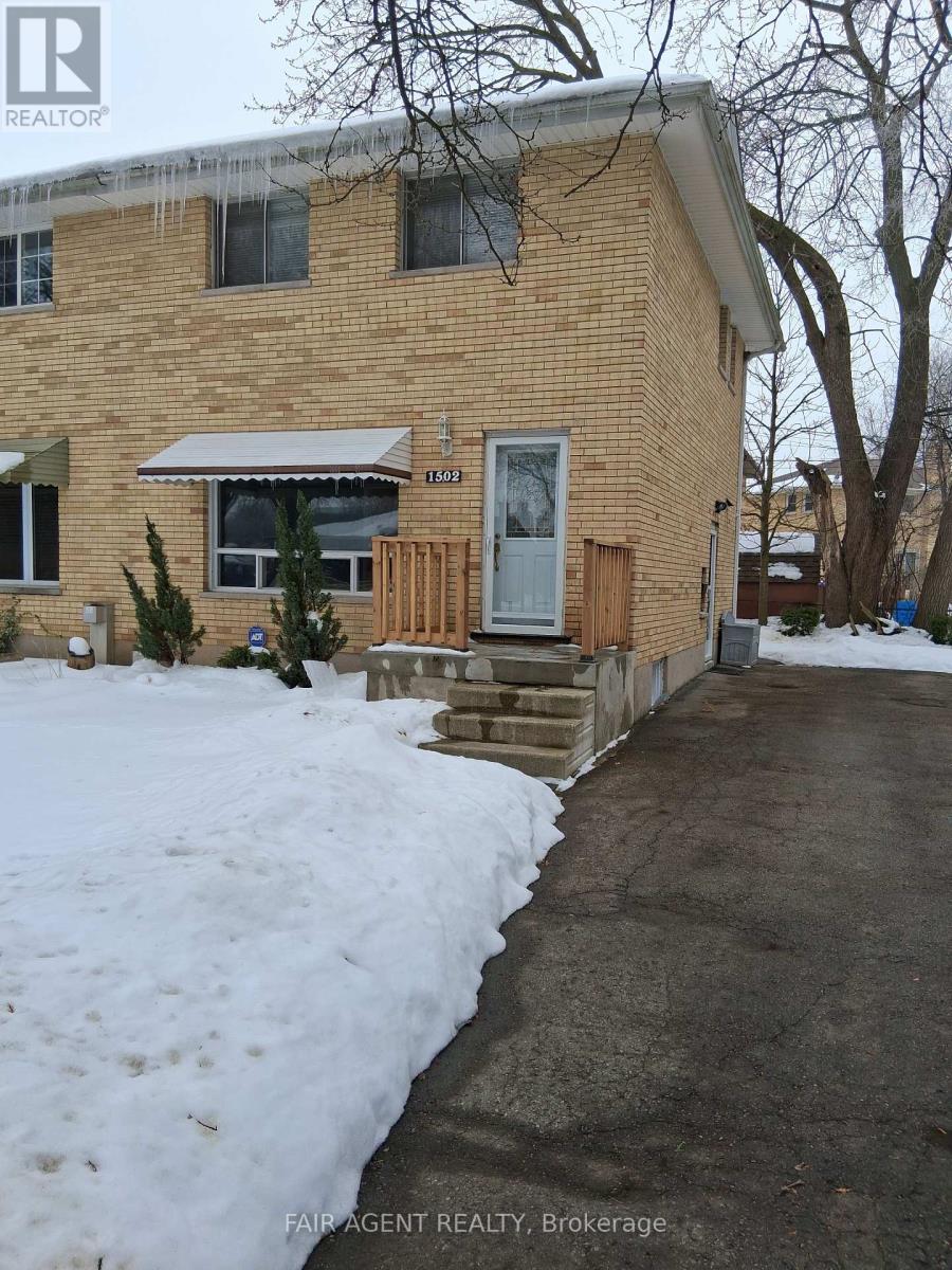 1502 BECKWORTH AVENUE, London East (East D)