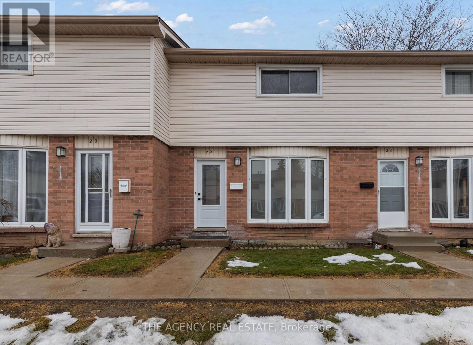 22 - 700 EXETER ROAD, London South (South X)