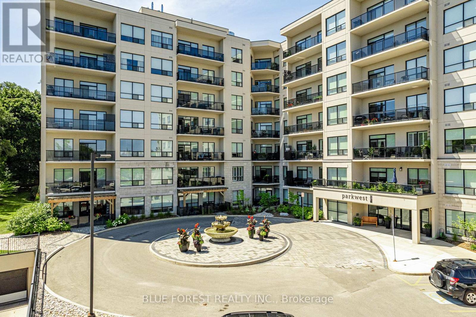 406 - 1200 COMMISSIONERS ROAD W, London South (South B)