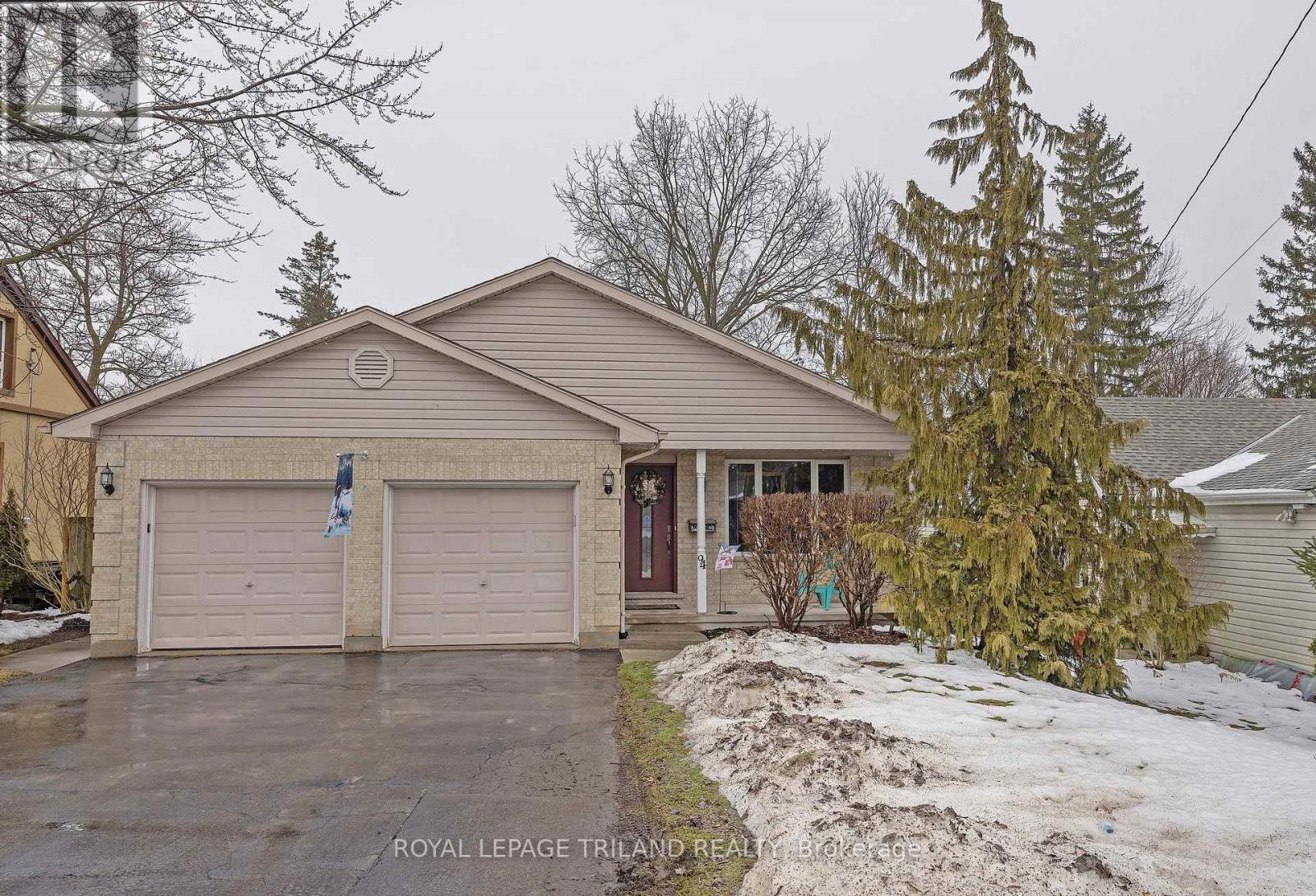 94 QUEEN STREET, Thames Centre (Dorchester)