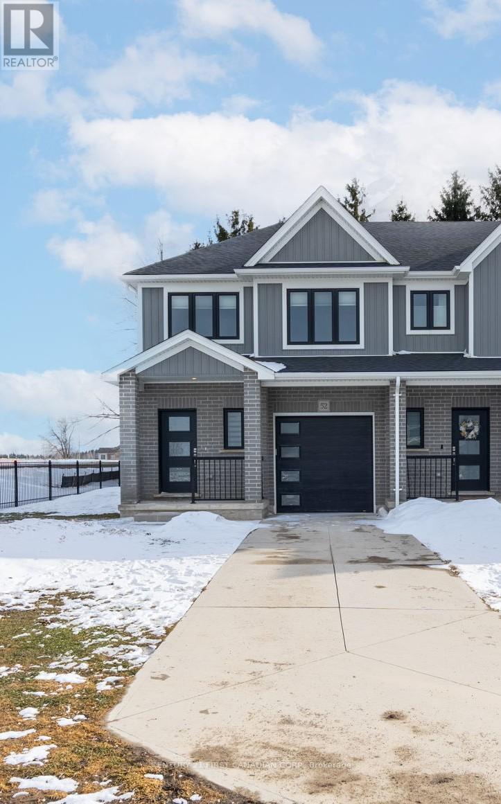 52 - 1 MILLER DRIVE, Lucan Biddulph (Lucan)