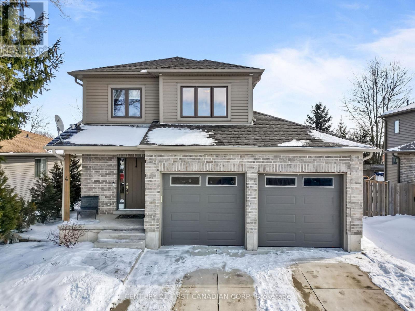 4 FINCH STREET, North Middlesex (Ailsa Craig)