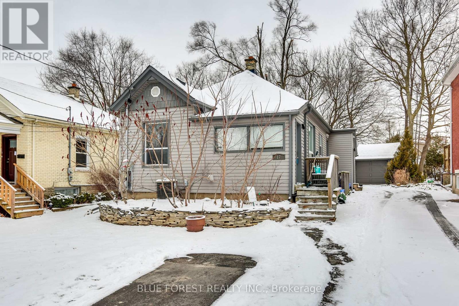 17 MCDONALD AVENUE, London North (North K)