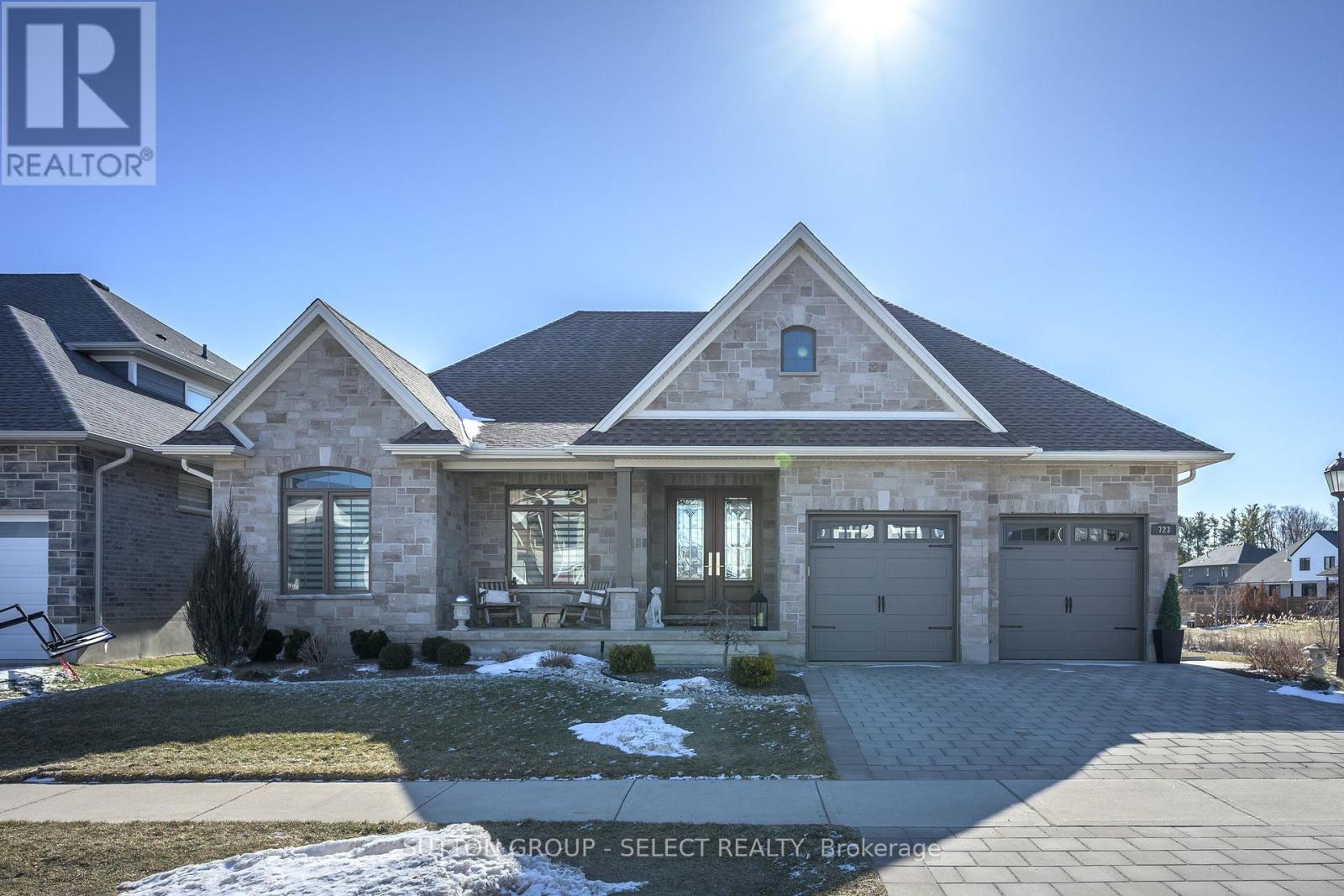 723 PONDHAVEN ROAD, Strathroy-Caradoc (Mount Brydges)