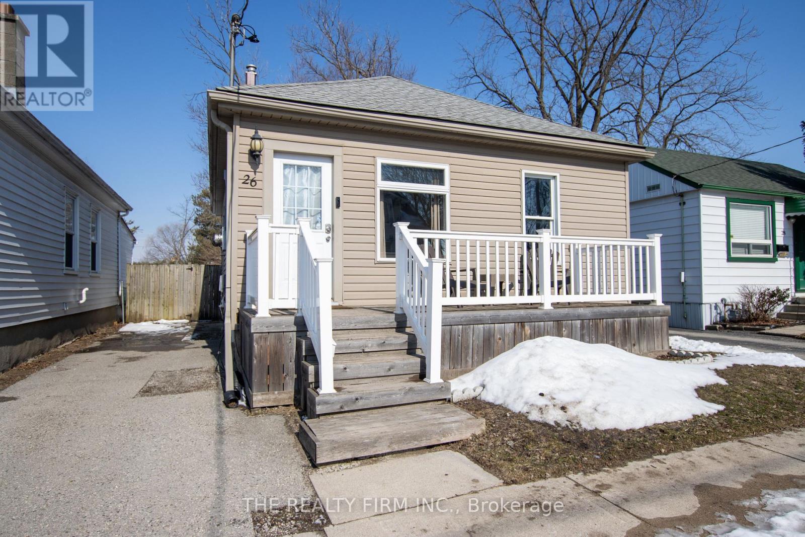 26 GRAFTON STREET, London East (East L)