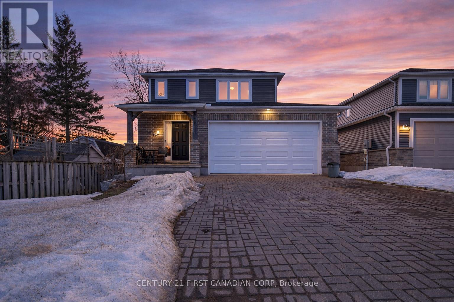 361 BEECH STREET, Lucan Biddulph (Lucan)