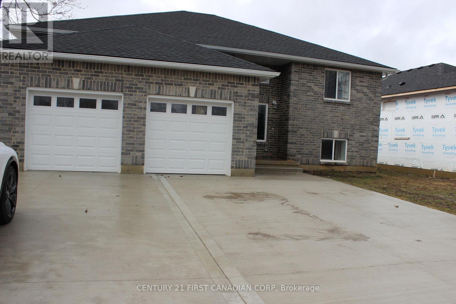 2609 OIL HERITAGE ROAD, Oil Springs