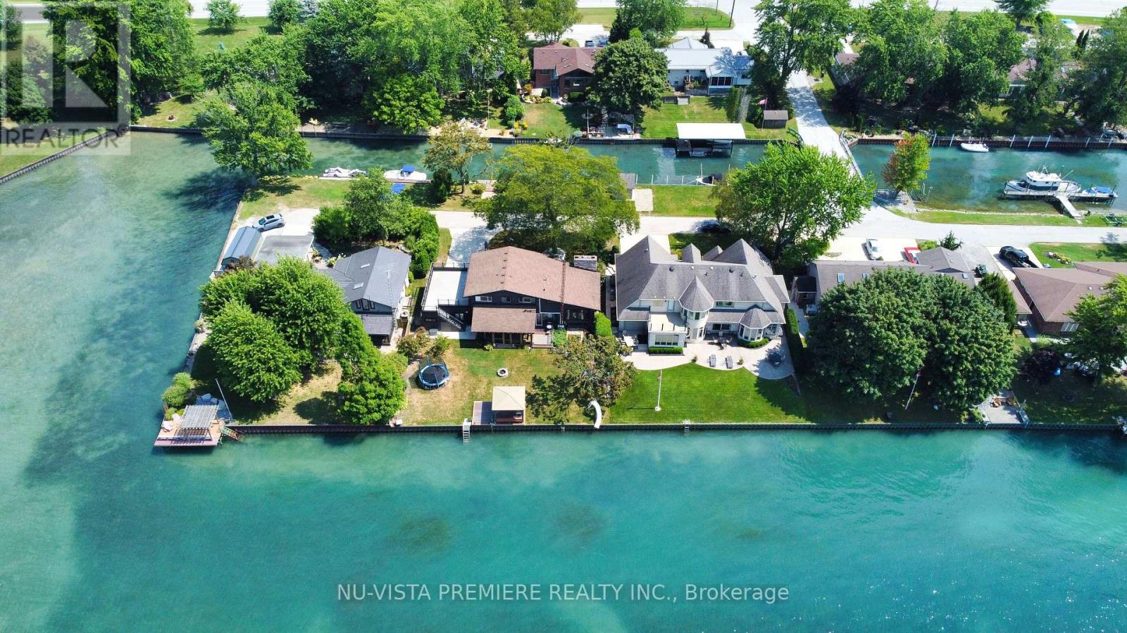 3943 SEAWAY ROAD, St. Clair