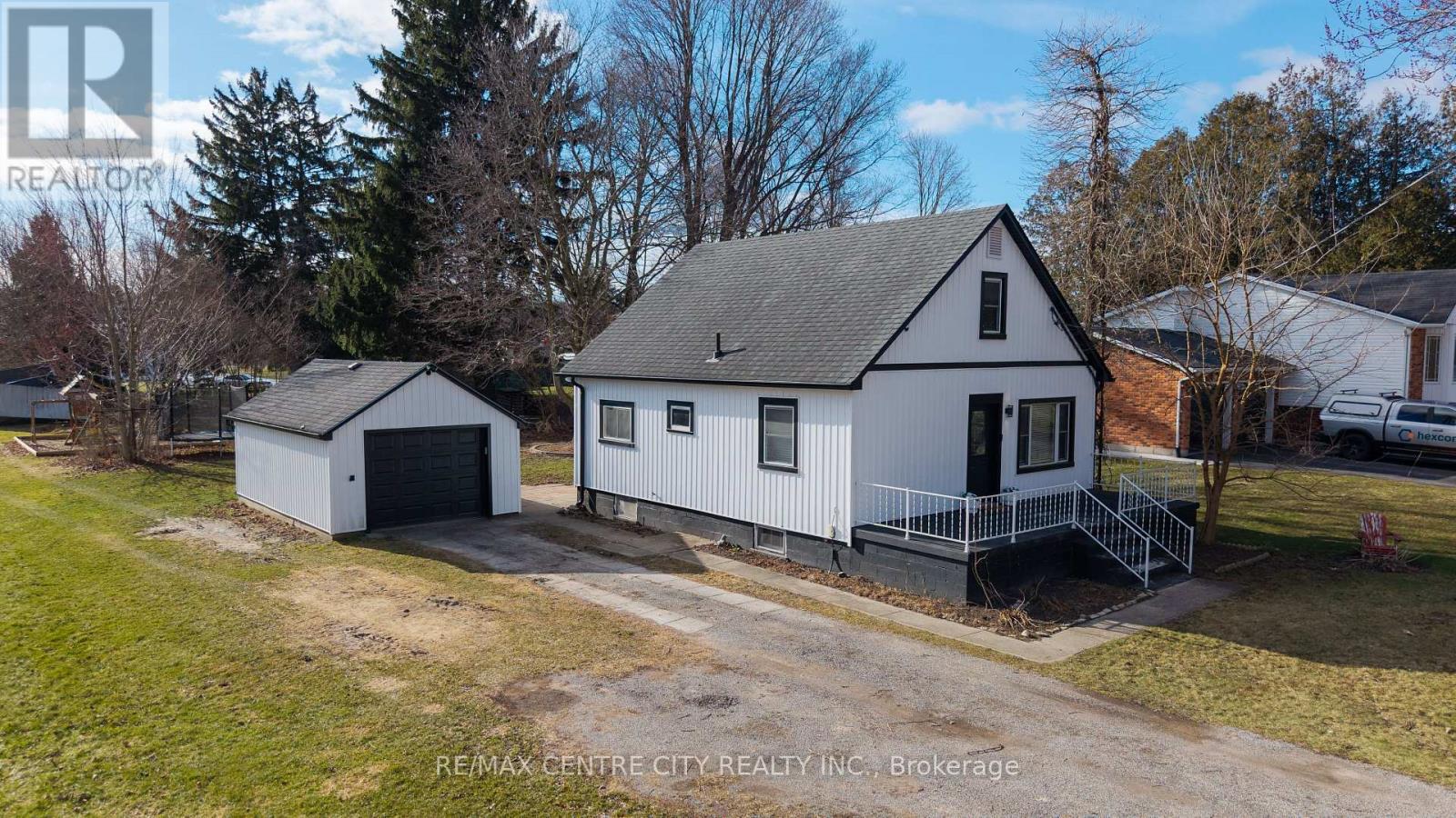 70 MAIN STREET, West Elgin (West Lorne)