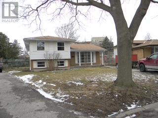 94 PAPERBIRCH CRESCENT, London North (North K)