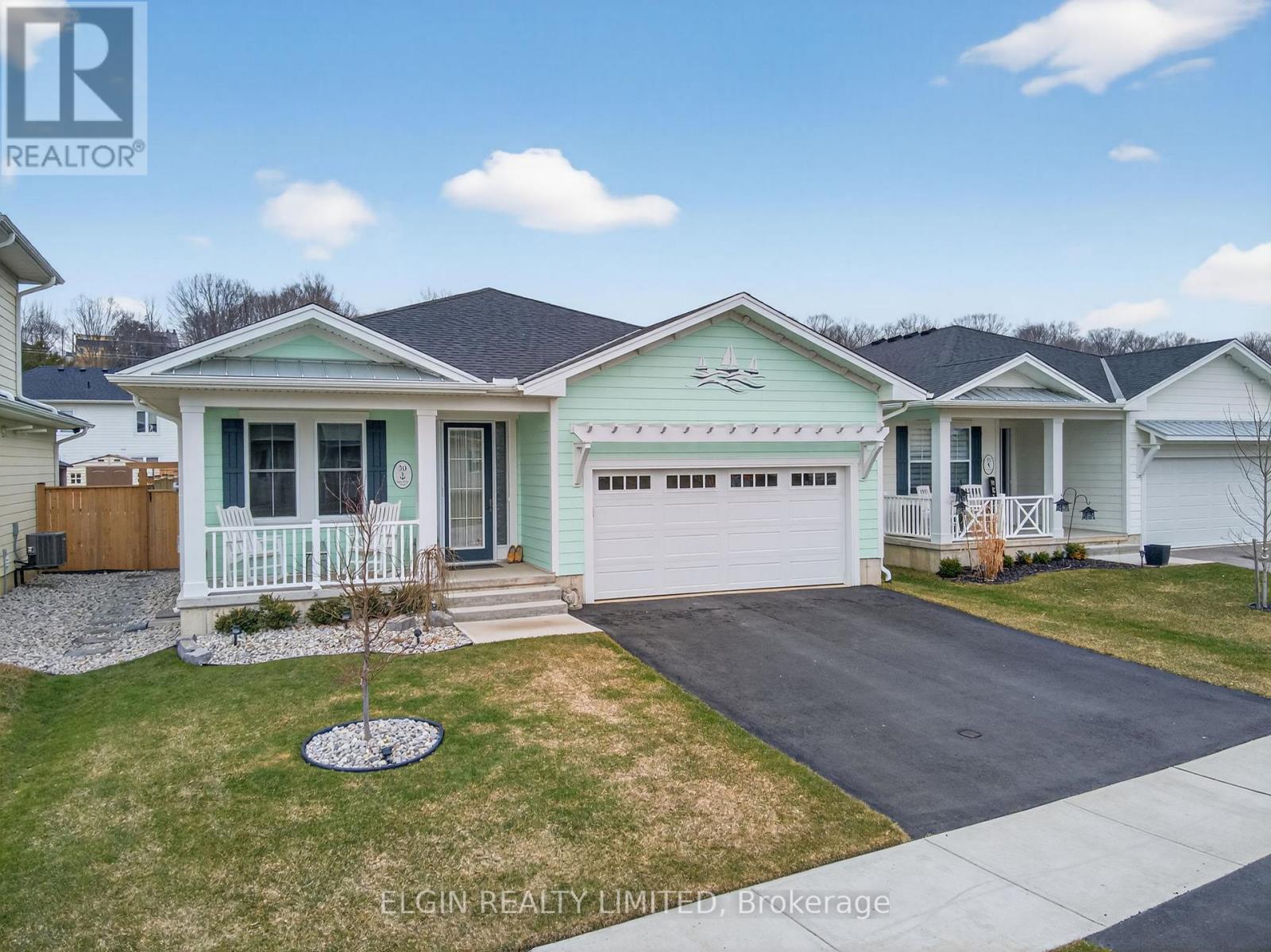 30 REGATTA WAY, Central Elgin