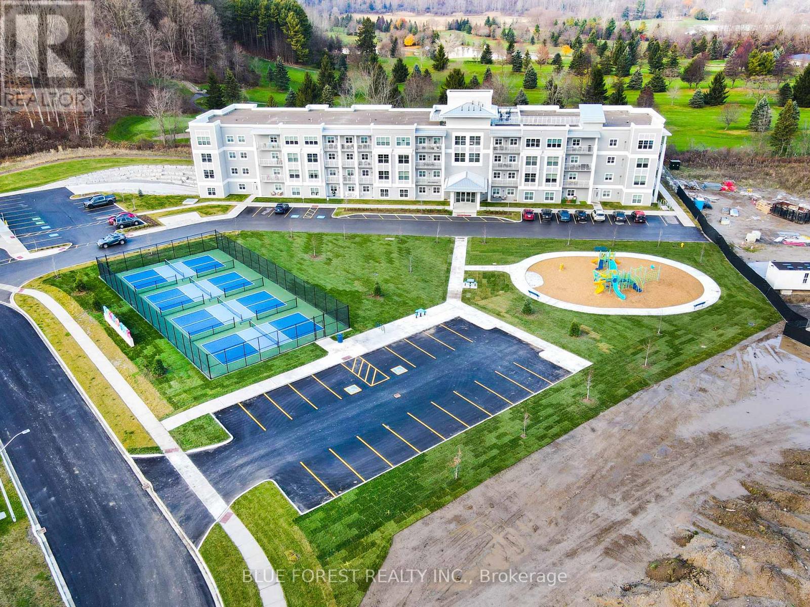 307 - 100 THE PROMENADE, Central Elgin (Port Stanley)