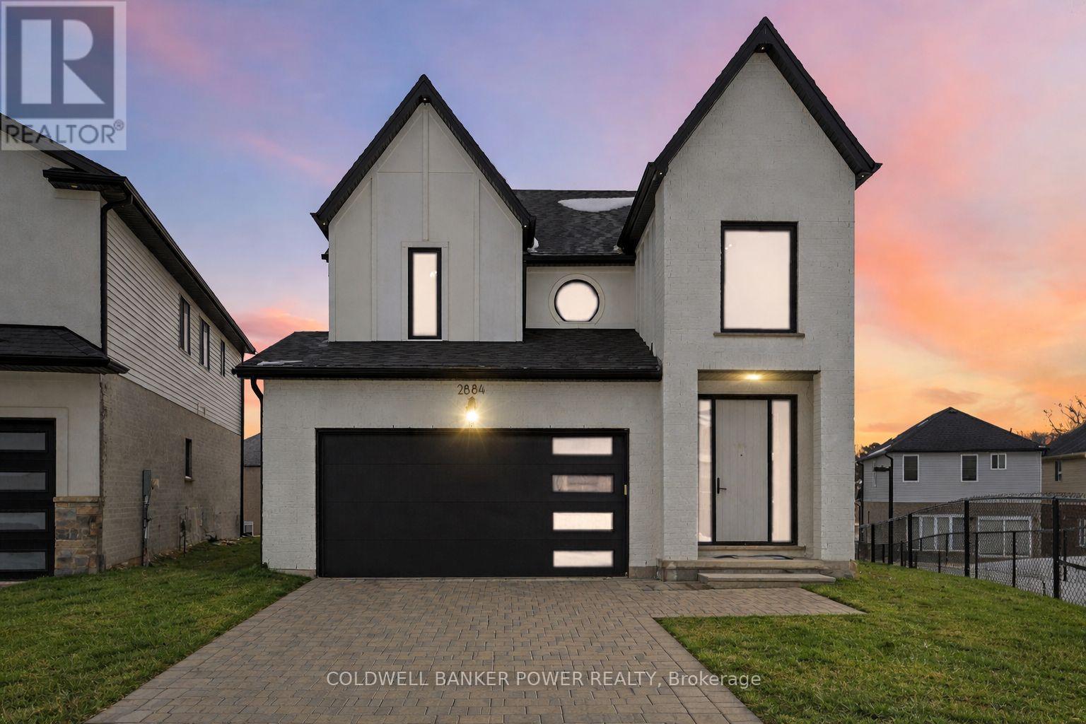 2884 DOYLE DRIVE, London South (South U)