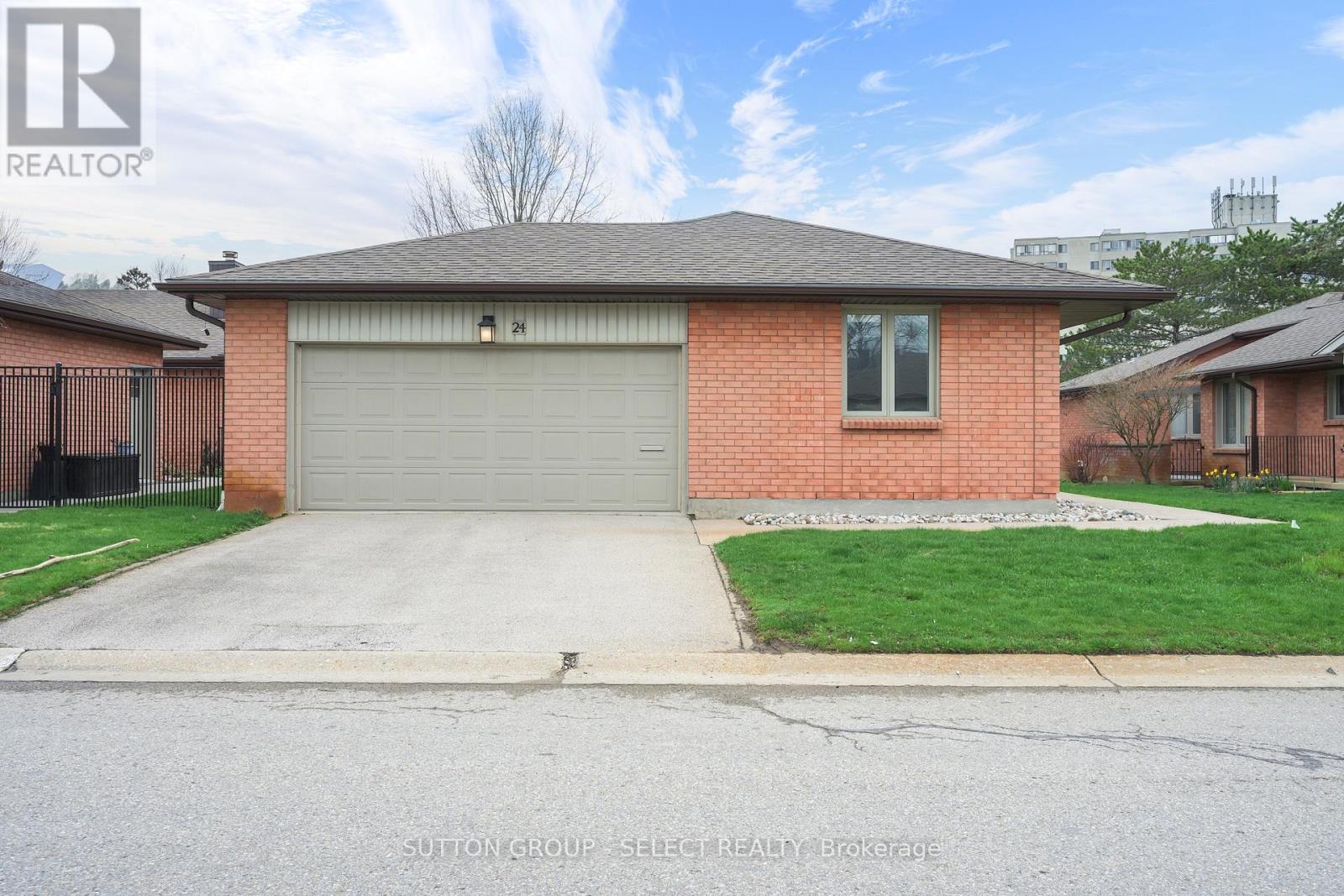 24 - 55 FIDDLERS GREEN ROAD, London North (North P)