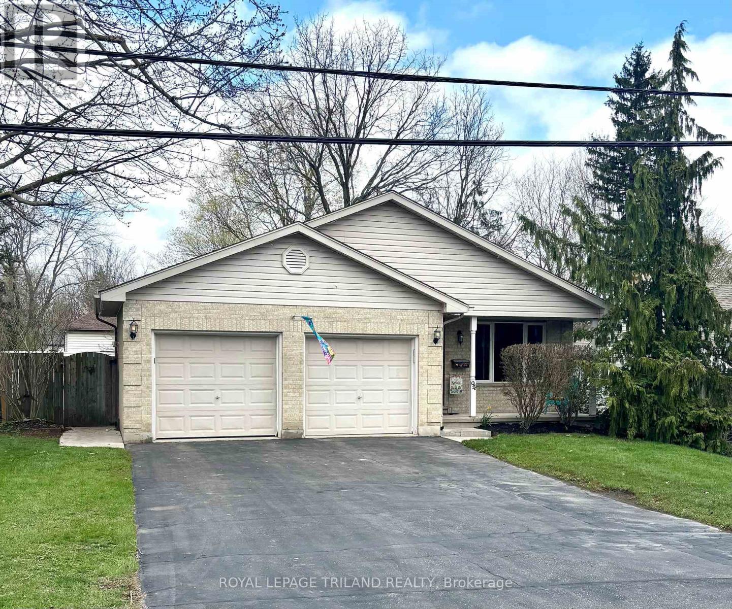 94 QUEEN STREET, Thames Centre (Dorchester)