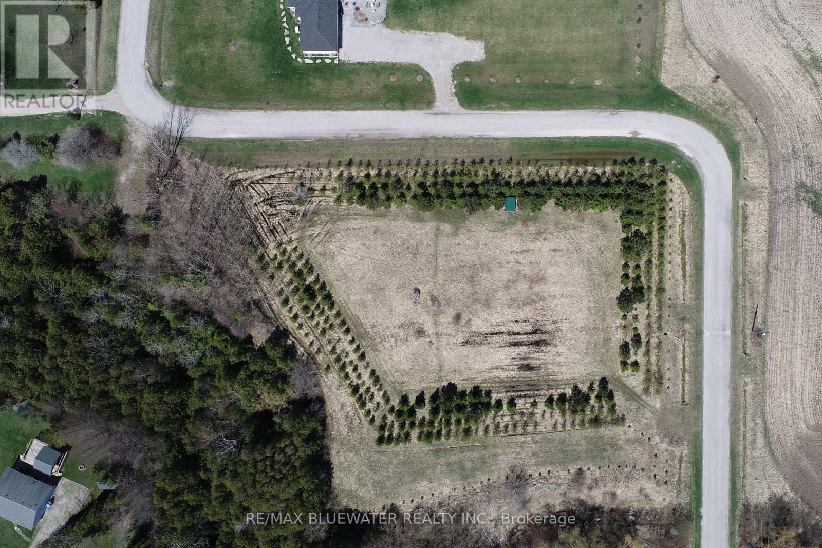 73617 LAPORTE STREET, Bluewater (Stanley)