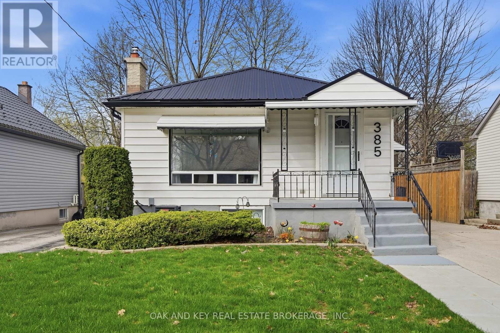 385 AVONDALE ROAD, London East (East H)