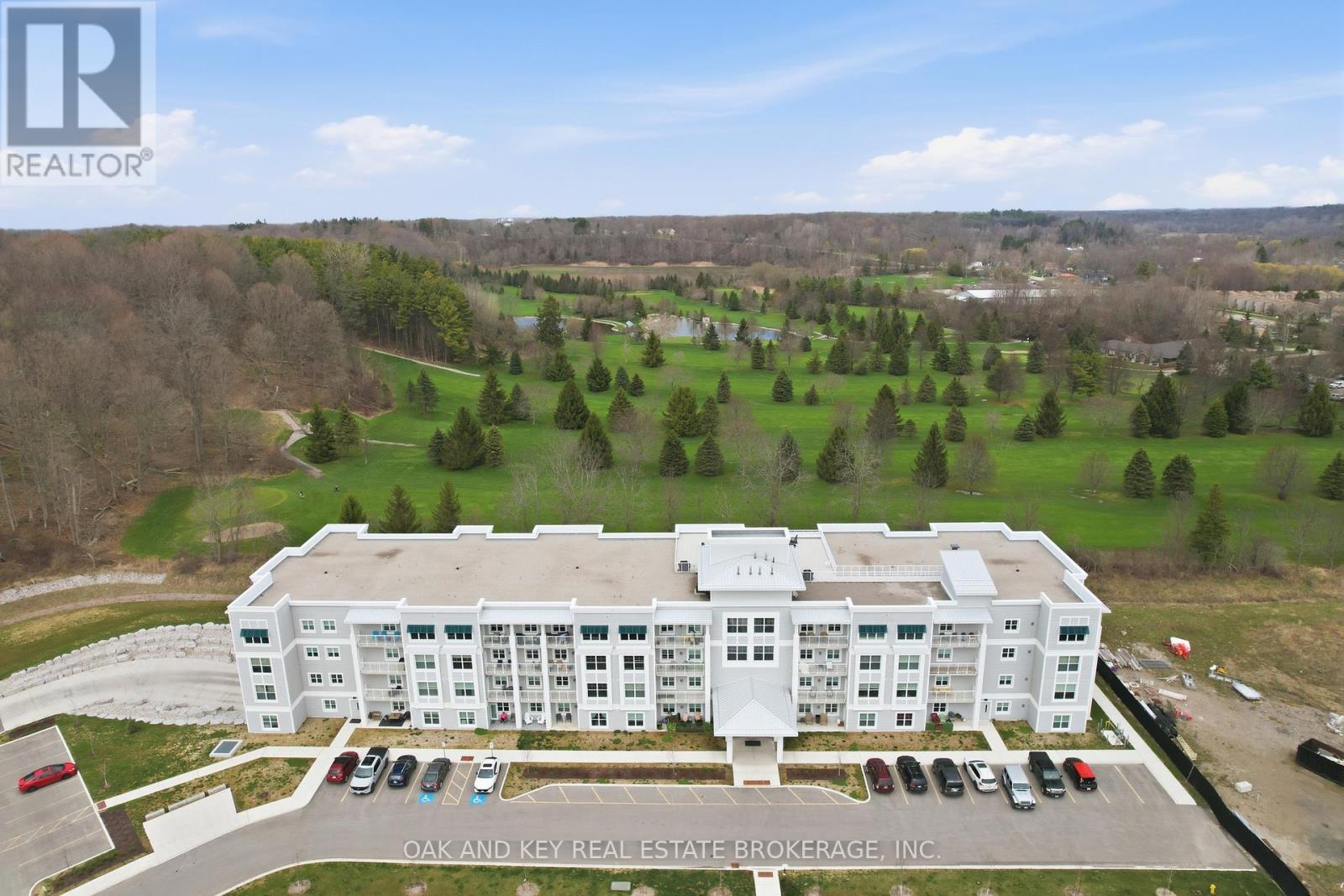 203 - 100 THE PROMENADE, Central Elgin