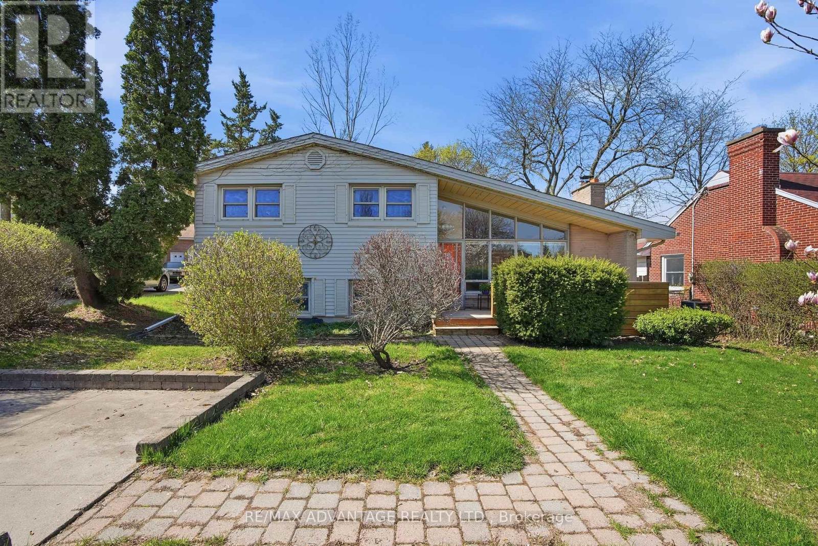 5 MOUNTSFIELD DRIVE, London South (South G)