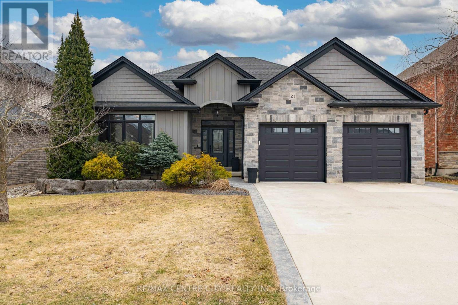 21 BELMONT AVENUE, Tillsonburg